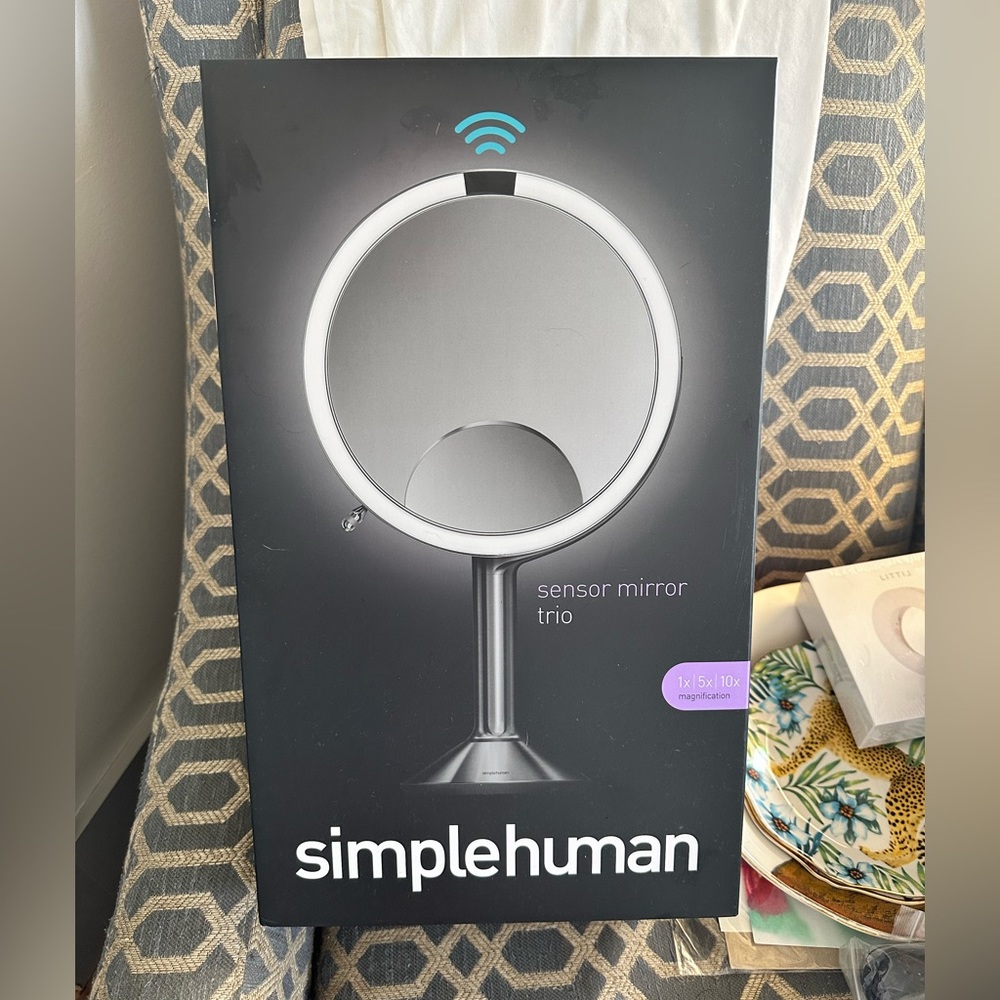 Simple Human Sensor Mirror Trio